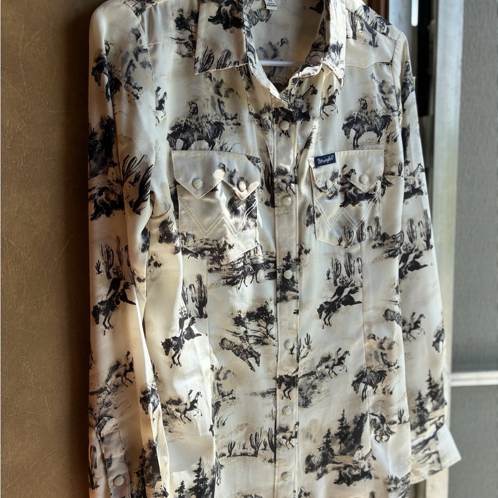 Wrangler Cream Western-Print Button-Down Shirt